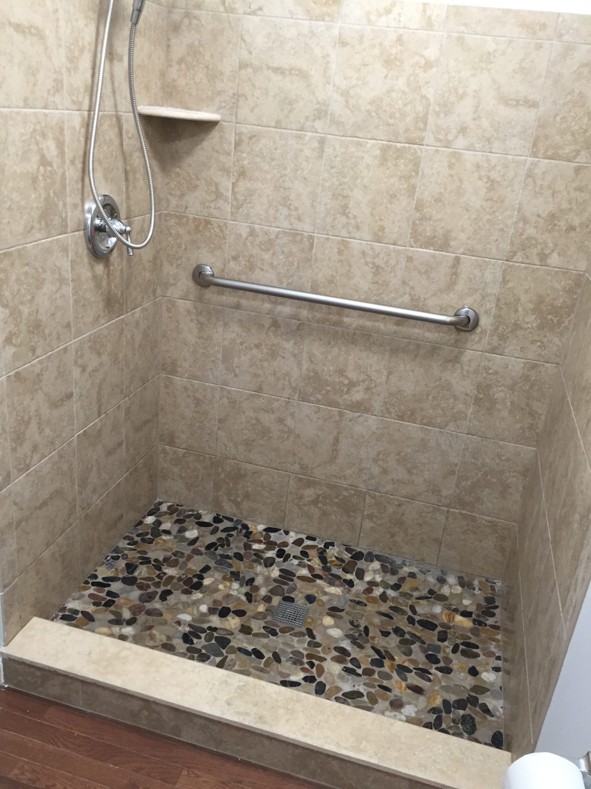 Pebblestone Shower Floor